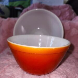 Pyrex vintage flame glow orange ombre glow bowls